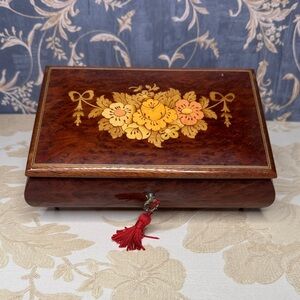 Vintage Italian Burl Wood Inlay Music Jewelry Box Reuge Swiss Sorrento READ